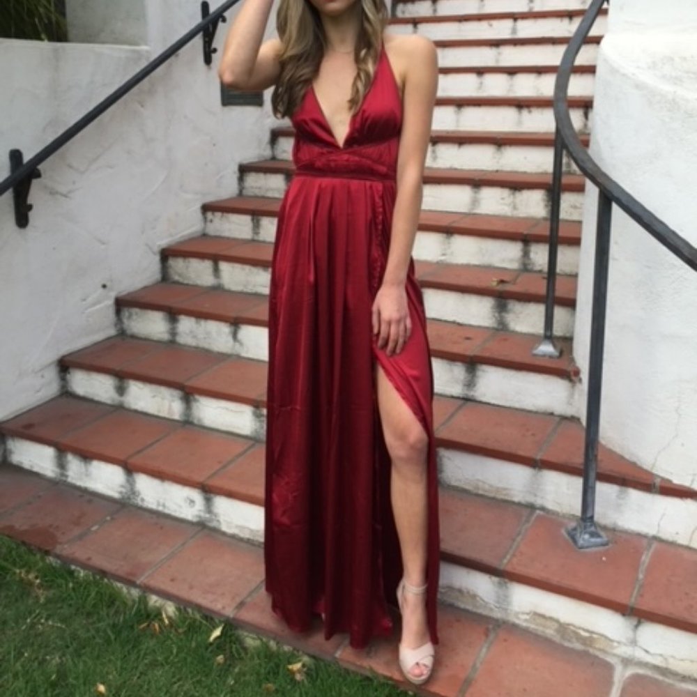 Gorgeous White Fox Red Silk Long Gown Size XS